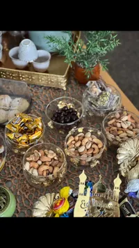 صحون تقديم مكسرات وحلويات
