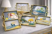 صينية تقديم فاخرة بإطار ذهبي ورسومات فنية