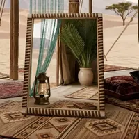 مرآة أرضية بإطار خشبي مزخرف