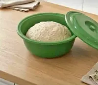 وعاء تخمير العجين بغطاء - تابر وير (Tupperware)