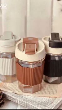 كوب قهوة زجاجي مع غطاء وحافظ سيليكون - مينيسو (Miniso)