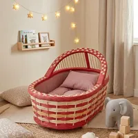 سرير أطفال على شكل سلة (Bassinet)