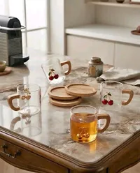 أكواب زجاجية بتصميم كرز (بدون علامة تجارية)