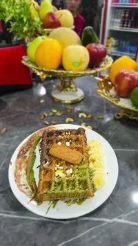 ساندويتش شاورما دجاج مع الأفوكادو