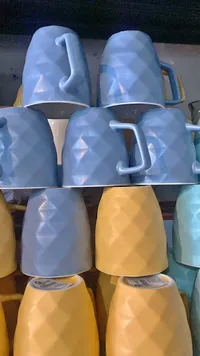 كوب سيراميك هندسي ملون