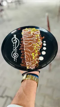 كريب الشوكولاتة بالفستق الحلبي