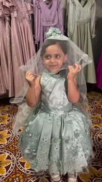 فستان سهرة للأطفال