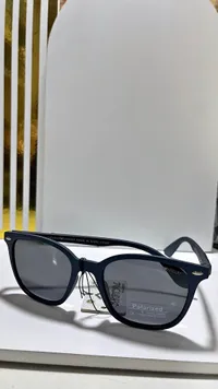 نظارة شمسية مستقطبة - إمبوريو أرماني (Emporio Armani)