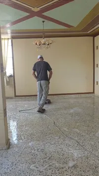 خدمة جلي وتنظيف البلاط