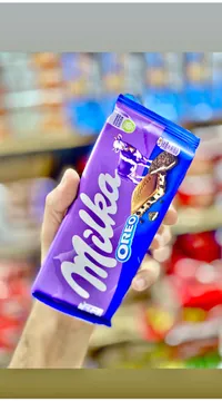 شوكولاتة بالحليب محشوة بقطع أوريو - ميلكا (Milka)