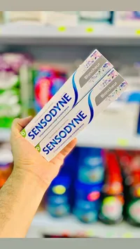 معجون أسنان سنسوداين لتبييض الأسنان (Sensodyne)