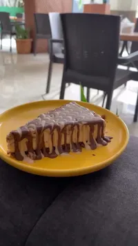 كيك الشوكولاتة بالكريمة