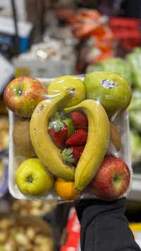 صحن فواكه طازة مشكلة