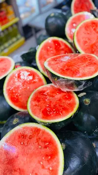 بطيخ أحمر طازج