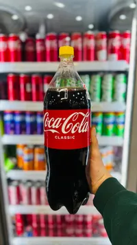 مشروب غازي كوكاكولا كلاسيك (Coca-Cola)