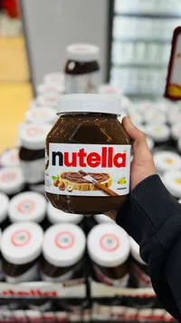 كريمة البندق بالكاكاو - نوتيلا (Nutella)