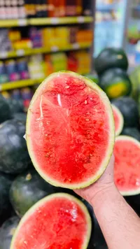 بطيخ أحمر طازج