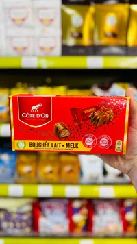 شوكولاتة بوشيه بالحليب والبندق واللوز - كوت دور (Cote d'Or)