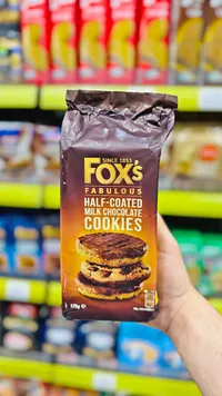 كوكيز مغطى بنصف شوكولاتة الحليب - فوكس (Fox's)