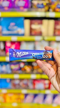 شوكولاتة بالحليب محشوة ببسكويت أوريو - ميلكا (Milka)