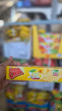 رقائق بطاطس ميجا شيبس بنكهة الليمون والفلفل الحار (Mega Chips)