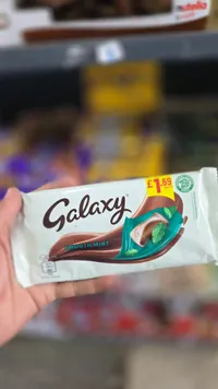 شوكولاتة بالحليب والنعناع - غالاكسي (Galaxy)