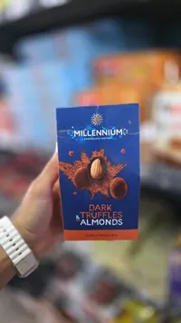 شوكولاتة داكنة باللوز والكمأة - ميلينيوم (Millennium)