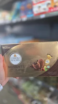 شوكولاتة مومنتس - فيريرو روشيه (Ferrero Rocher)