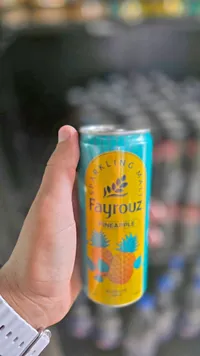 مشروب شعير غازي بنكهة الأناناس - فيروز (Fayrouz)
