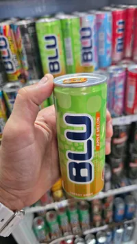 مشروب طاقة بنكهة التفاح والشمام - بلو (Blu)