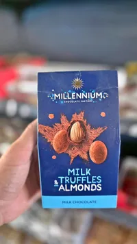شوكولاتة بالحليب مع الترافل واللوز - ميلينيوم (Millennium)