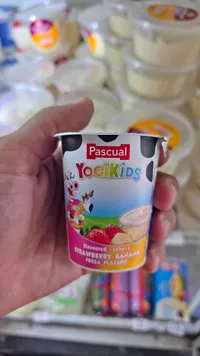 زبادي بالفراولة والموز للأطفال - باسكوال (Pascual)