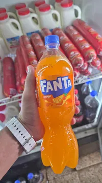 مشروب غازي بنكهة البرتقال - فانتا (Fanta)