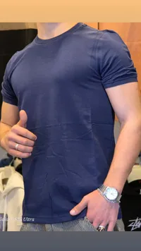 بلوزة شبابية زرقاء داكنة