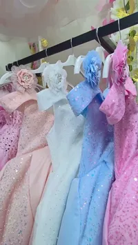 فستان سهرة بناتي مزين بالترتر والخرز