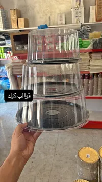 قوالب كيك بلاستيكية شفافة بغطاء