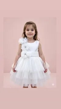 فستان عرس للبنات بتصميم الزهور