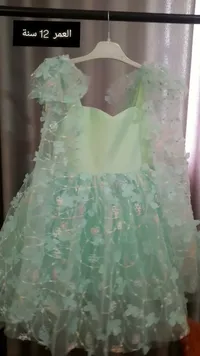 فستان سهرة بناتي مزين بالزهور