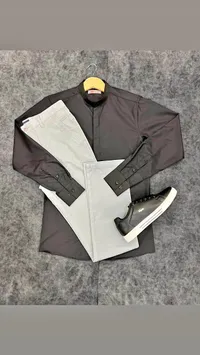 طقم ملابس رجالية - قميص وبنطلون وحذاء (Lacoste)