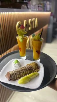 كراب شوكولاتة وفستق مع مانجو (Costa)
