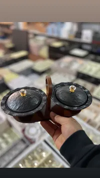 طقم تقديم توابل مزدوج بقاعدة خشبية