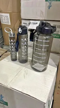 مطرة مياه رياضية تحفيزية مع مؤشر وقت