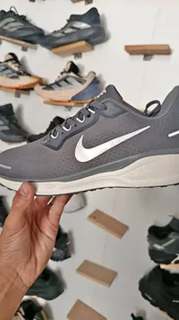 حذاء رياضي شبابي - نايكي (Nike)