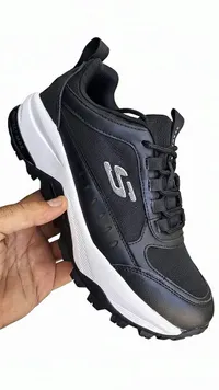 حذاء رياضي شبابي (SG)
