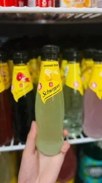 Schweppes Lemonade