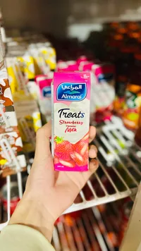 حليب الفراولة تريتس - المراعي