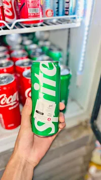 مشروب غازي سبرايت (Sprite)