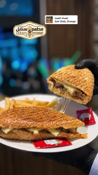 ساندويتش شاورما لحم - سنابل