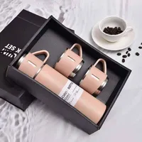 طقم ترمس حافظ للحرارة مع كوبين - فاكيوم بوتل (Vacuum Bottle)