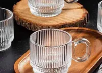 طقم أكواب زجاجية مضلعة بتصميم عصري